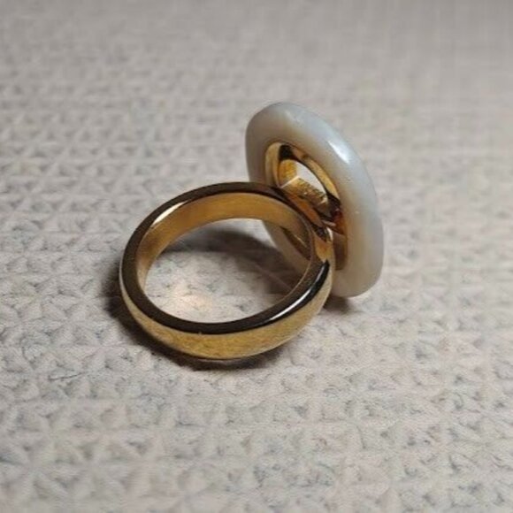 Women size 6 fashion ring women's accessories jewelry - Picture 2 of 4